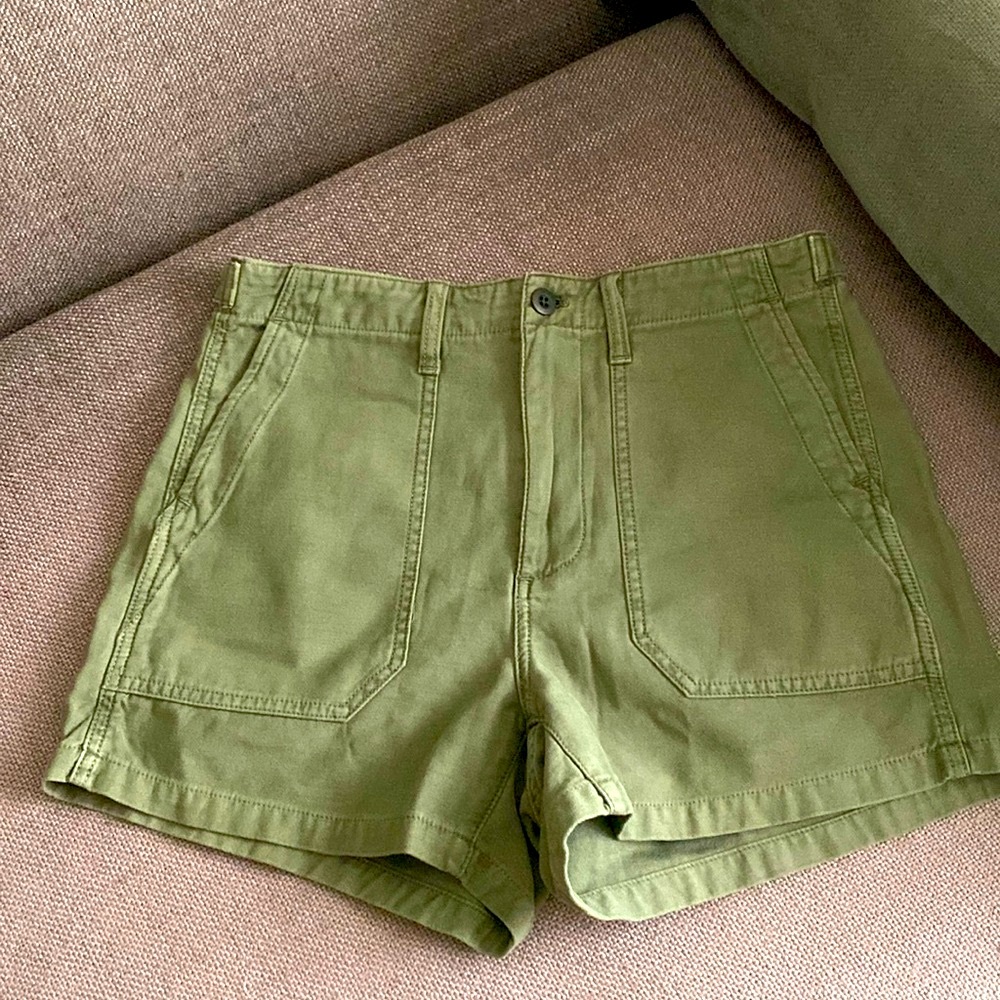 NWT Madewell Army Green Utility Short in Sz 26